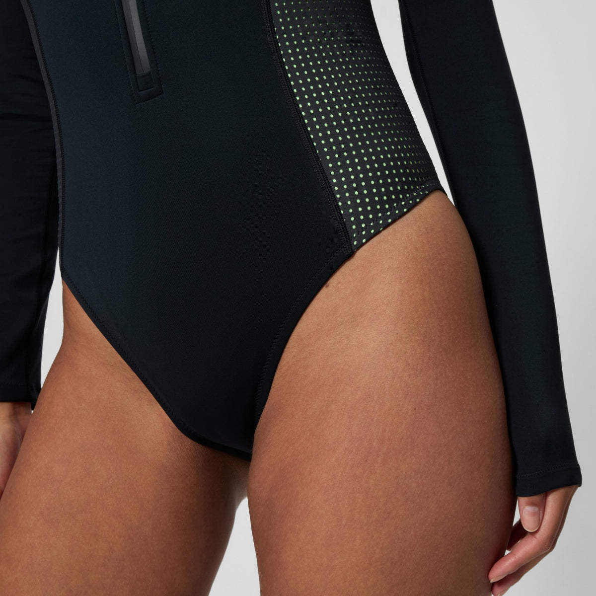 Scuba Flex Long Sleeve Zip Swimsuit Black/Green | Speedo