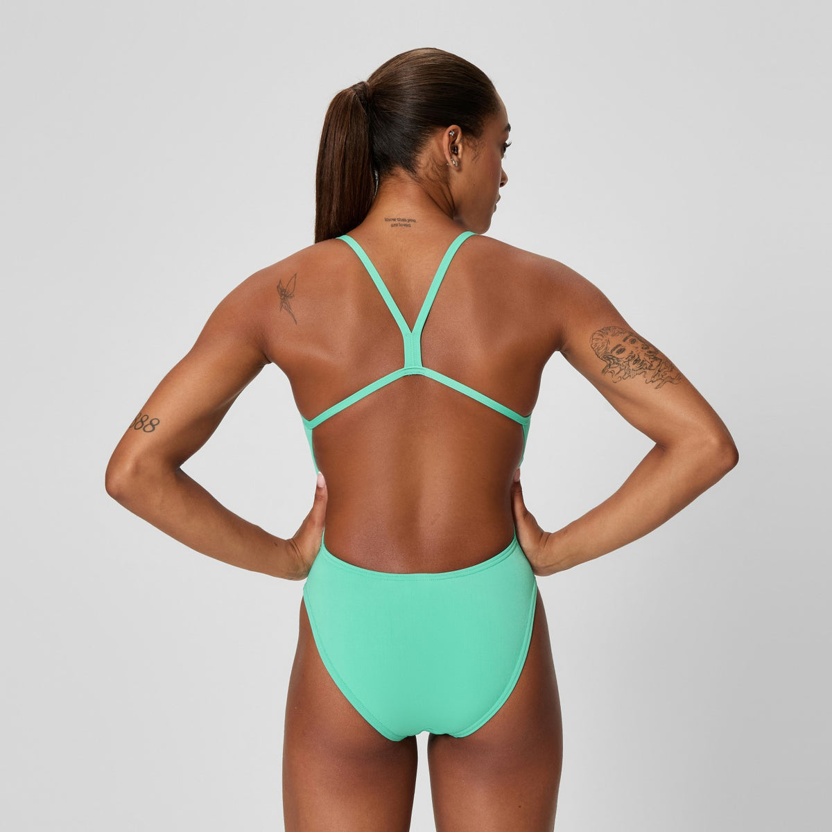 Club Training V-Back 2.0 Swimsuit Turquoise | Speedo