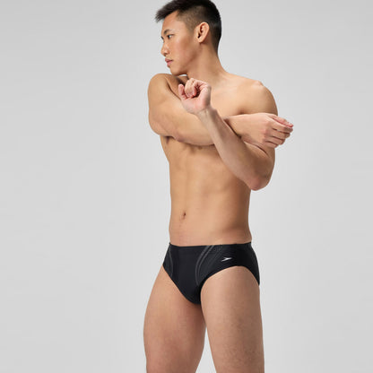 Printed V Class Movement Brief Black | Speedo