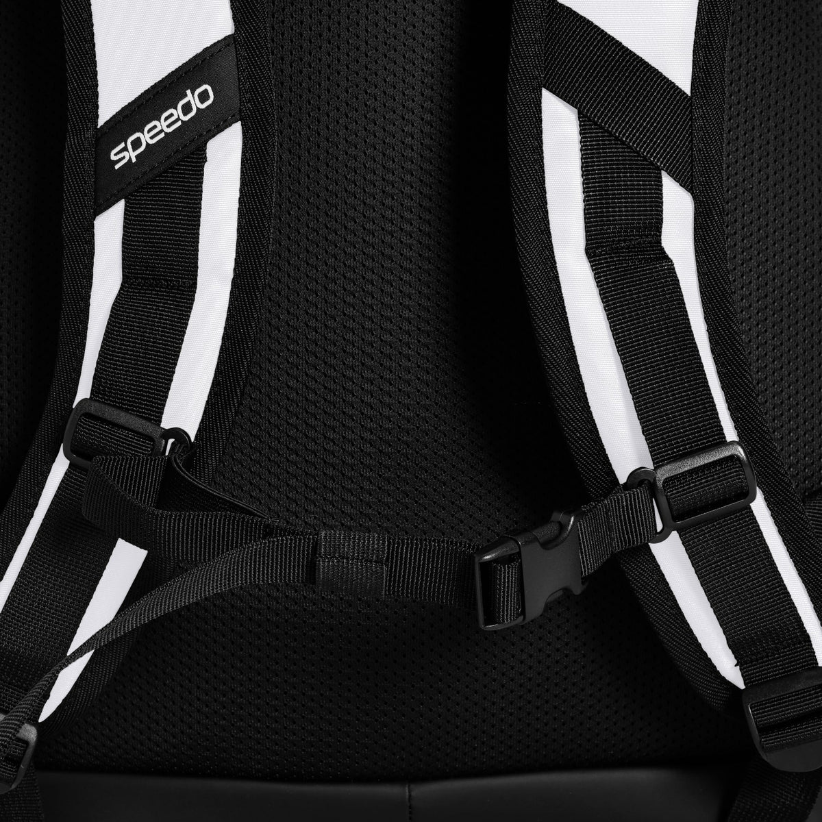35L Team Rucksack White | Speedo
