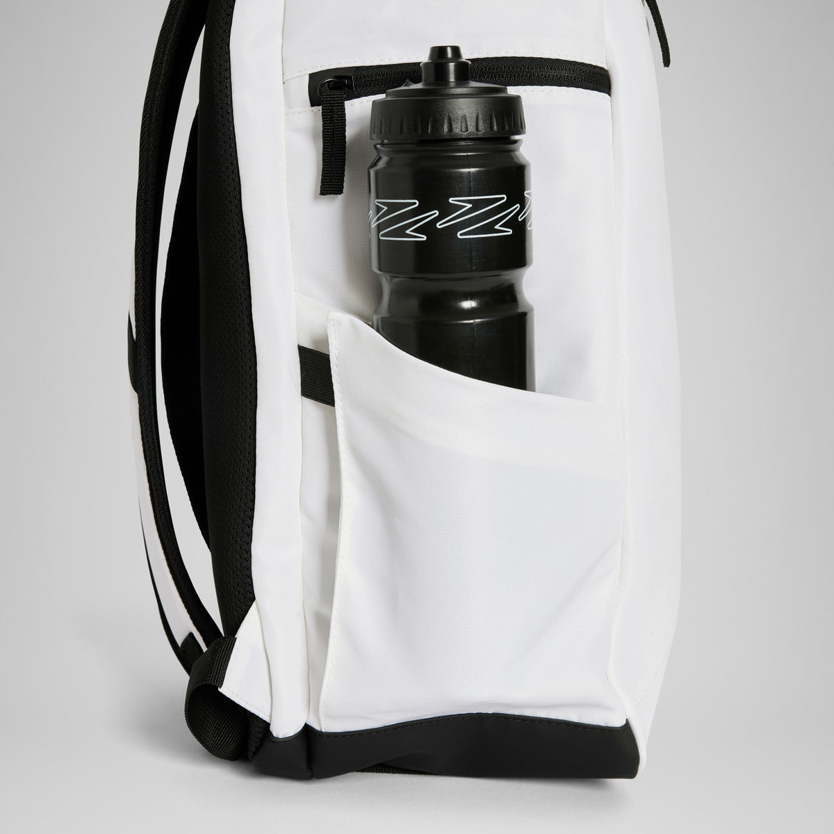 25L Flex Bag White/Black | Speedo