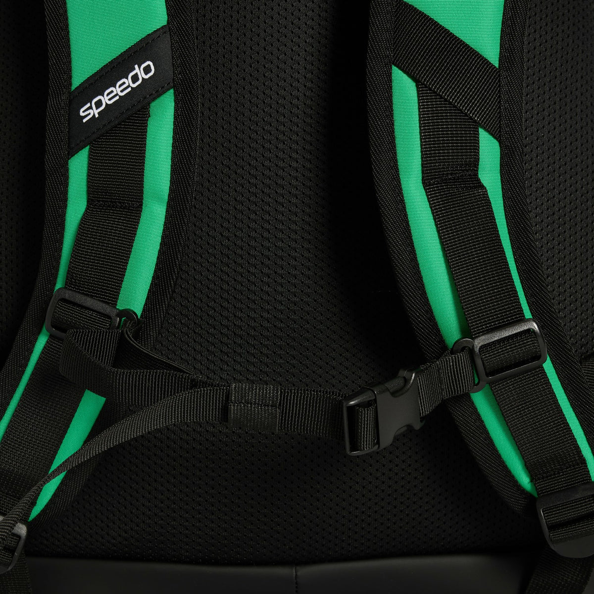 35L Team Rucksack Green | Speedo