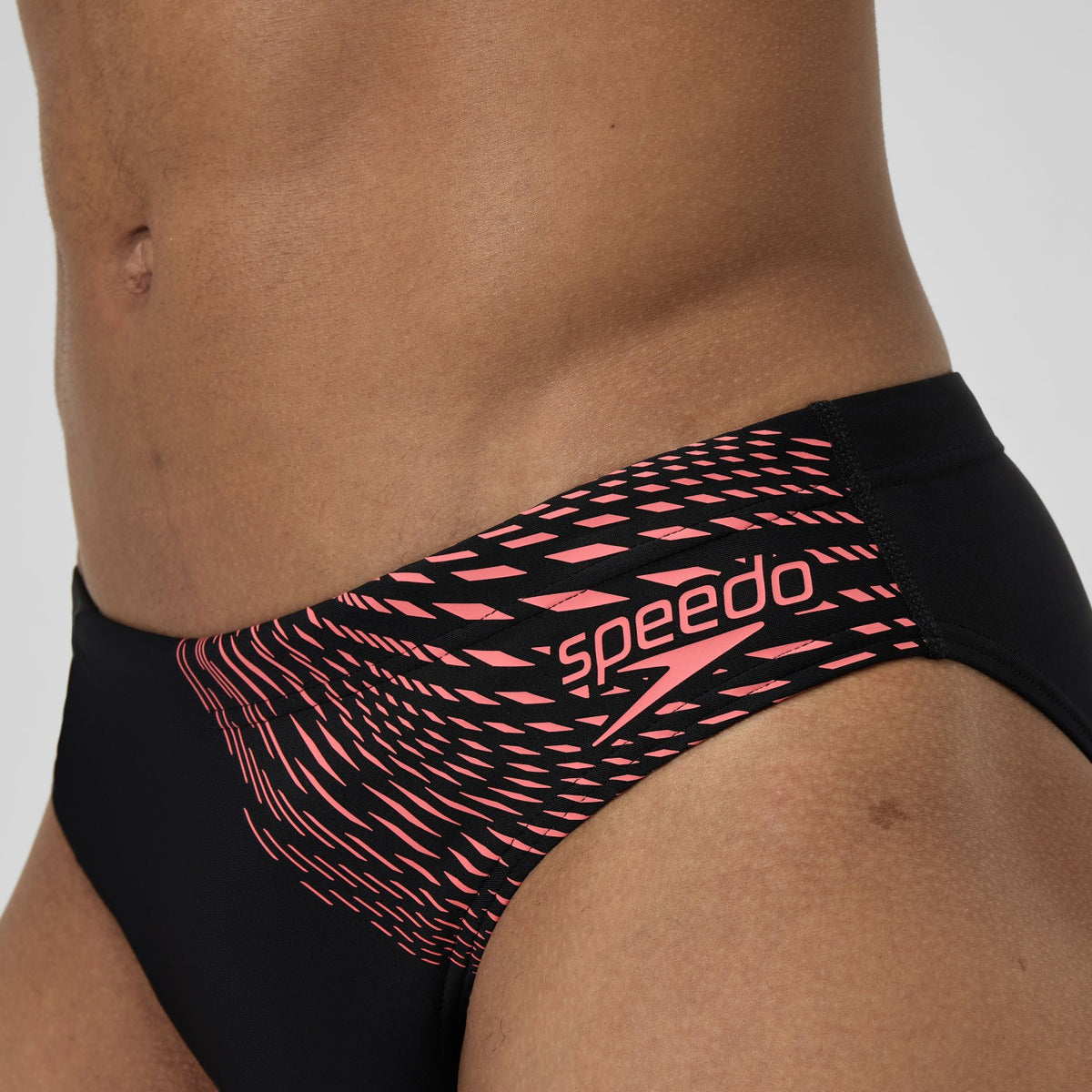 Medley Logo Brief Black/Coral | Speedo