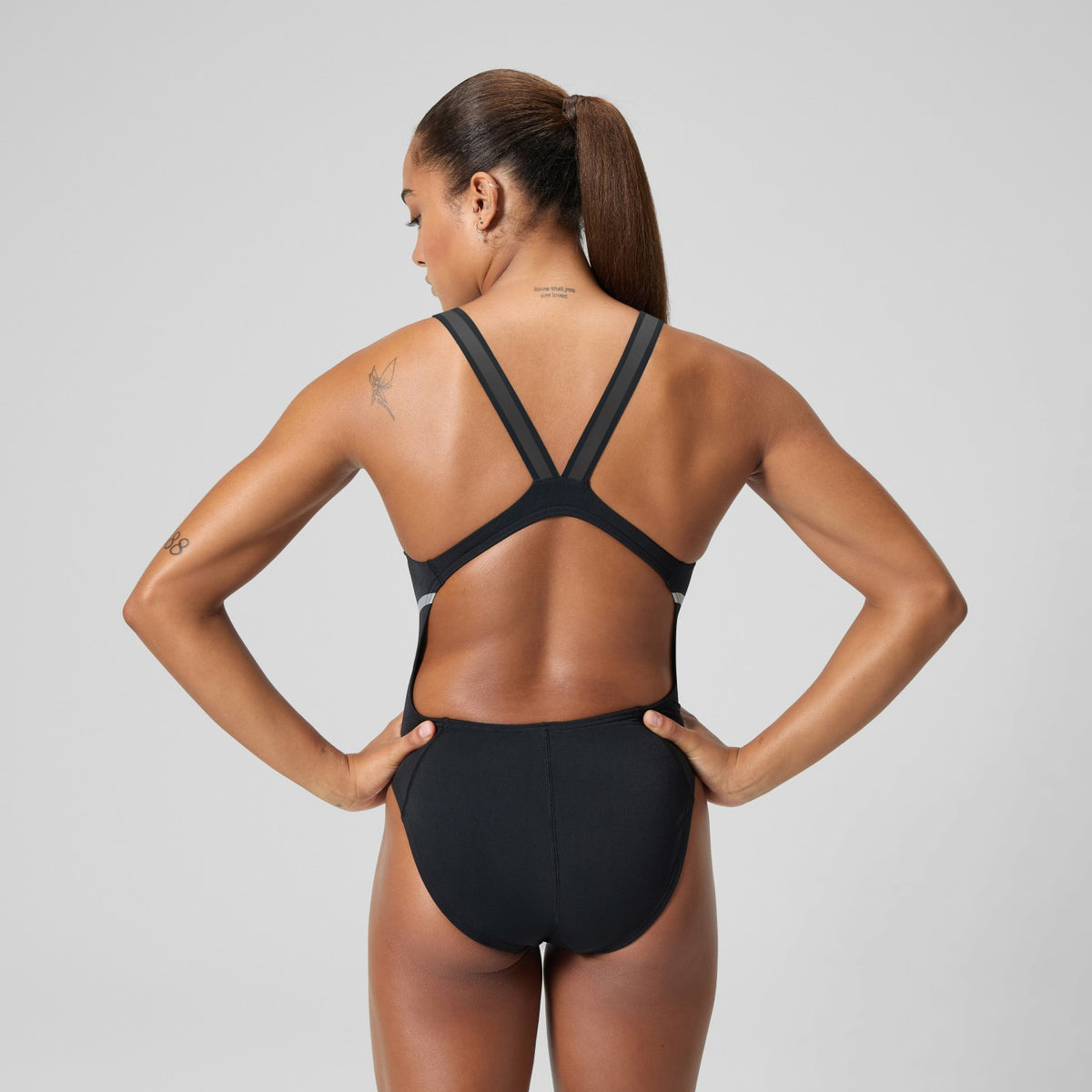 V Class Movement Back Swimsuit Black/Grey | Speedo